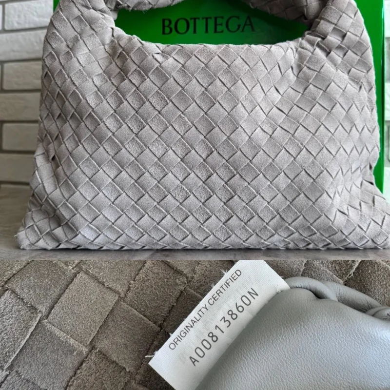Bottega Veneta Hop Medium suede tote bag