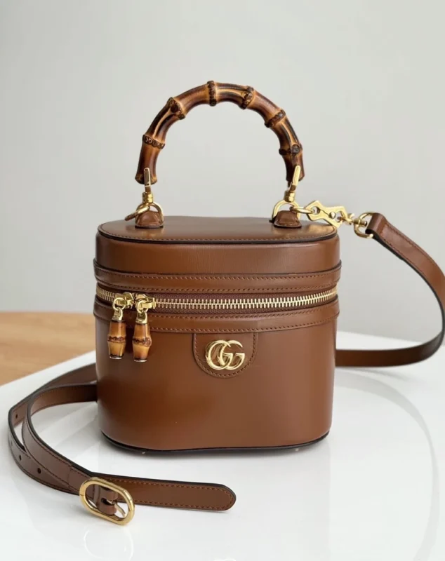 Gucci Double G Mini leather shoulder bag